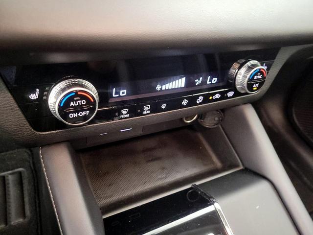 Photo of 2023 Red Mitsubishi Outlander