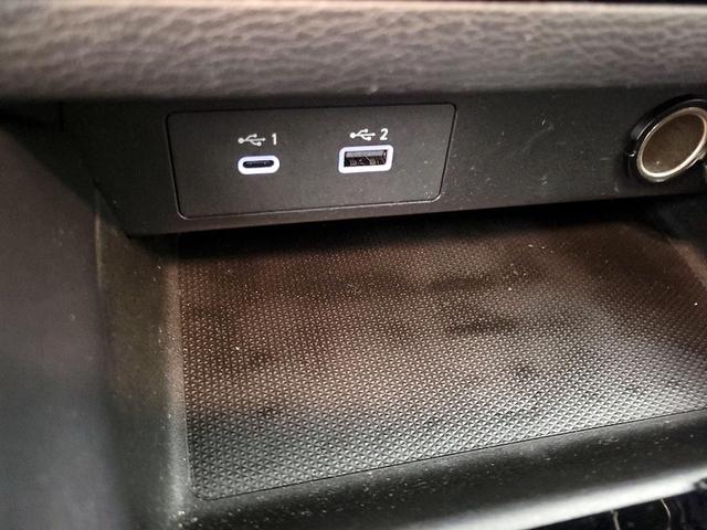 Photo of 2023 Red Mitsubishi Outlander