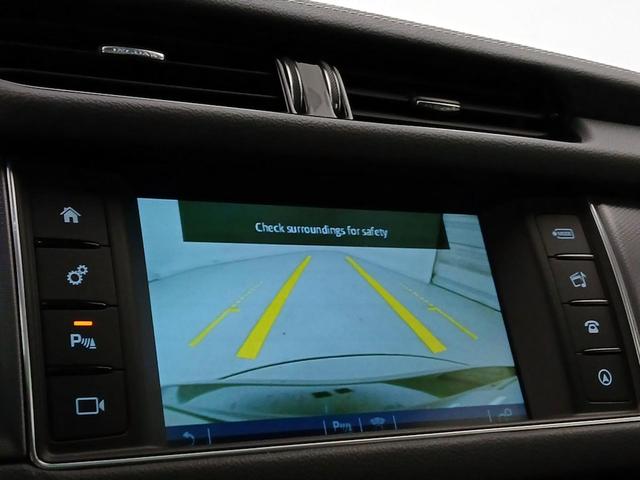 Photo of 2016 Black Jaguar XF