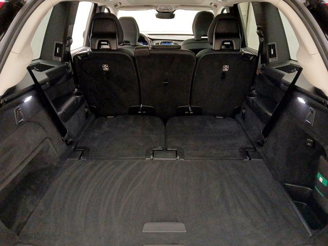 Photo of 2024 Black Volvo XC90 Recharge Plug-In Hybrid
