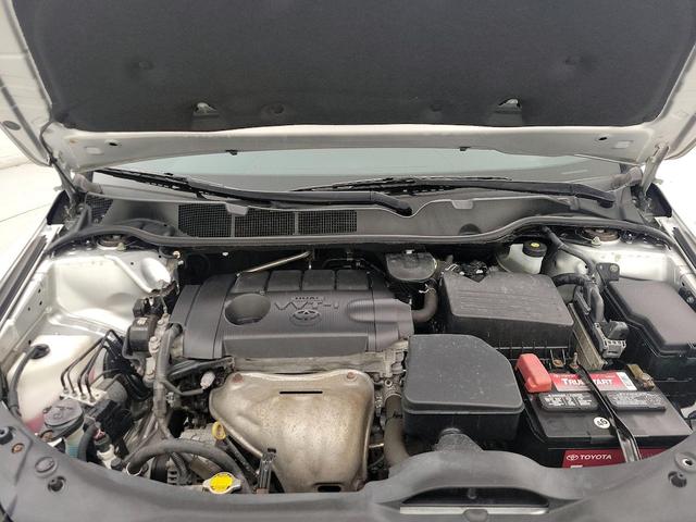 Photo of 2014 Silver Toyota Venza