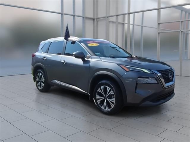 Photo of 2022 Gun Metallic Nissan Rogue