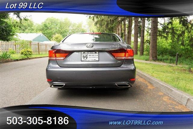 Photo of 2014 Gray Lexus LS 460