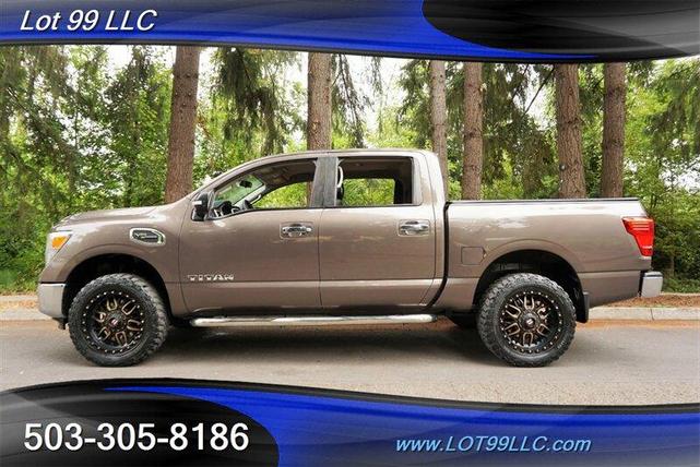 2017 Nissan Titan