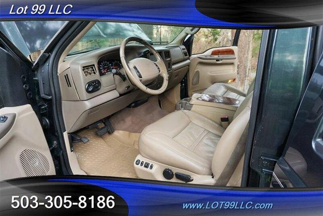 Photo of 2001 Dark Satin Green Clearcoat Metallic Ford Excursion