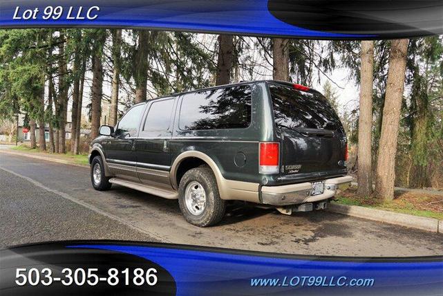 Photo of 2001 Dark Satin Green Clearcoat Metallic Ford Excursion