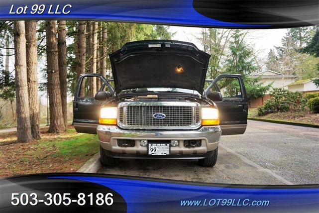 Photo of 2001 Dark Satin Green Clearcoat Metallic Ford Excursion