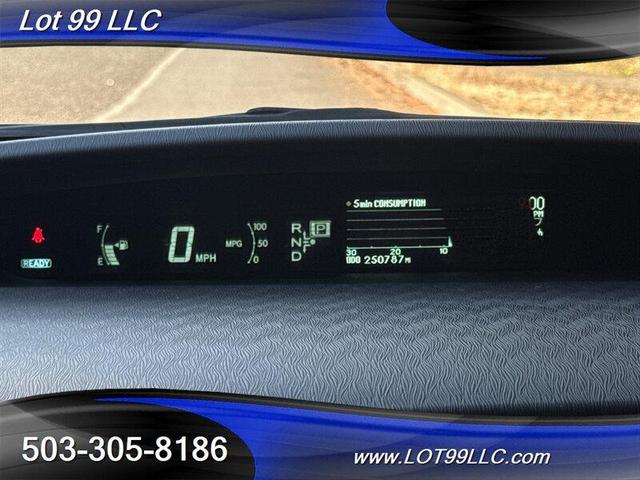 Photo of 2010 Gray Toyota Prius