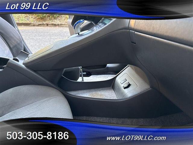 Photo of 2010 Gray Toyota Prius