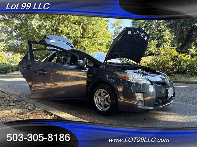 Photo of 2010 Gray Toyota Prius