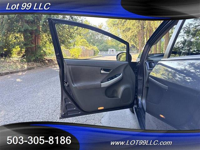 Photo of 2010 Gray Toyota Prius