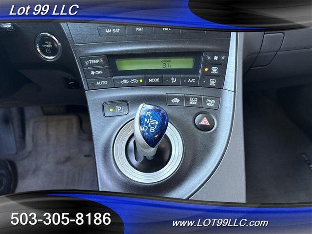 Photo of 2010 Gray Toyota Prius