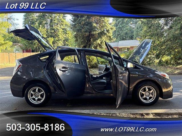 Photo of 2010 Gray Toyota Prius