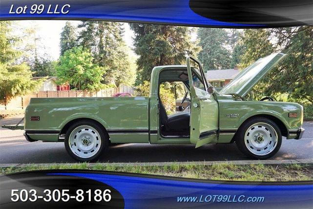 Photo of 1969 Green Chevrolet C10/K10