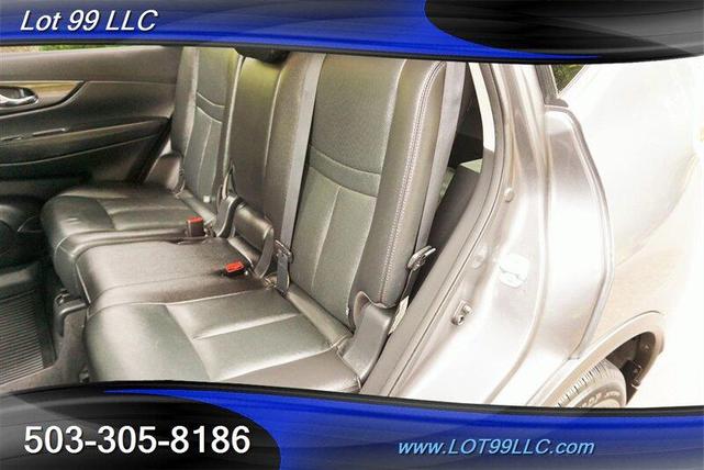 Photo of 2016 Gun Metallic Nissan Rogue