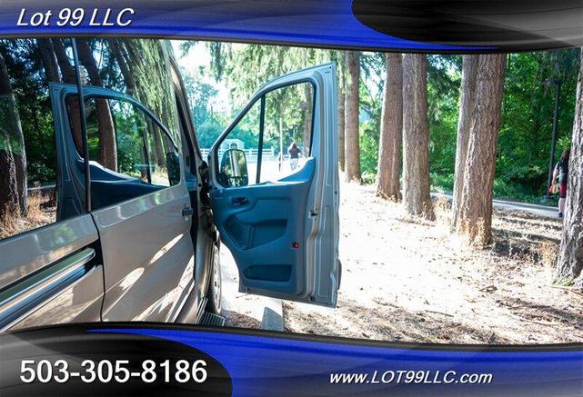 Photo of 2019 Tan Ford Transit-350