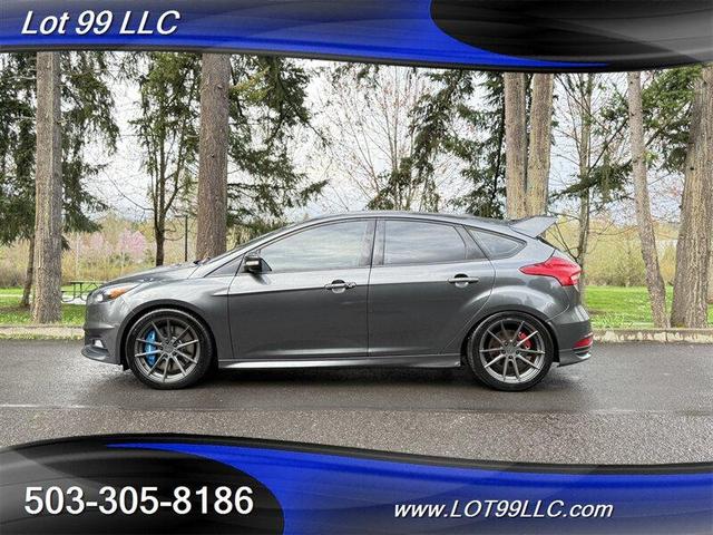 2017 Ford Focus St