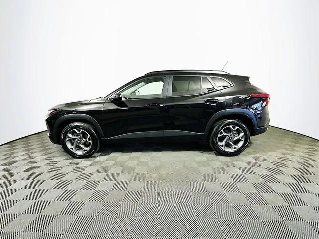 Photo of 2024 Mosaic Black Chevrolet Trax