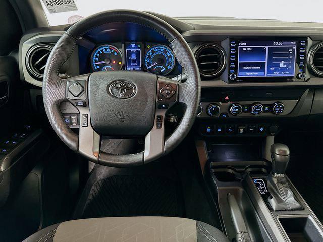 Photo of 2020 Midnight Black Toyota Tacoma