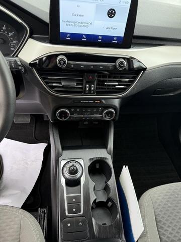 Photo of 2022 Silver Ford Escape