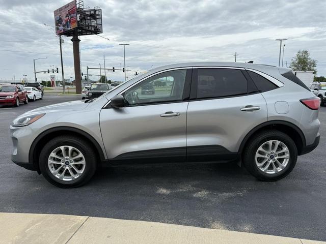 Photo of 2022 Silver Ford Escape