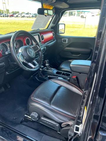 Photo of 2020 Black Jeep Gladiator