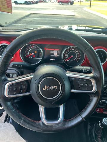 Photo of 2020 Black Jeep Gladiator