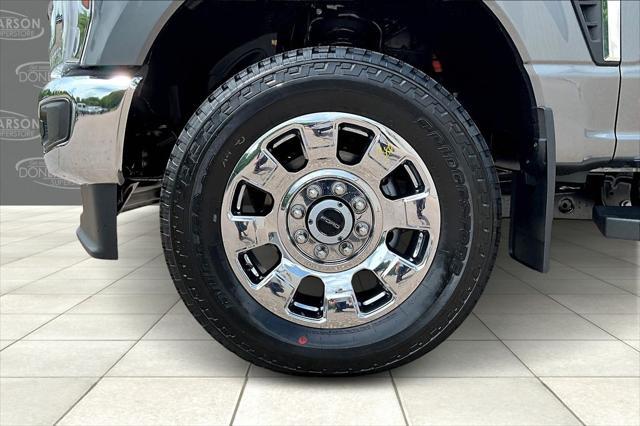 Photo of 2025 Carbonized Gray Metallic Ford F-250