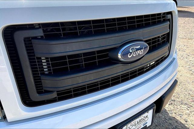 Photo of 2013 Oxford White Ford F-150