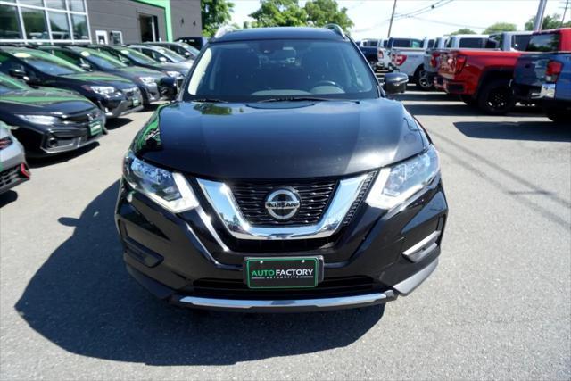 Photo of 2019 Magnetic Black Pearl Nissan Rogue