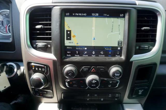 Photo of 2018 BLACK RAM 1500