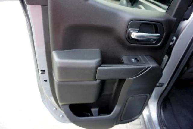 Photo of 2020 GRAY Chevrolet Silverado 1500