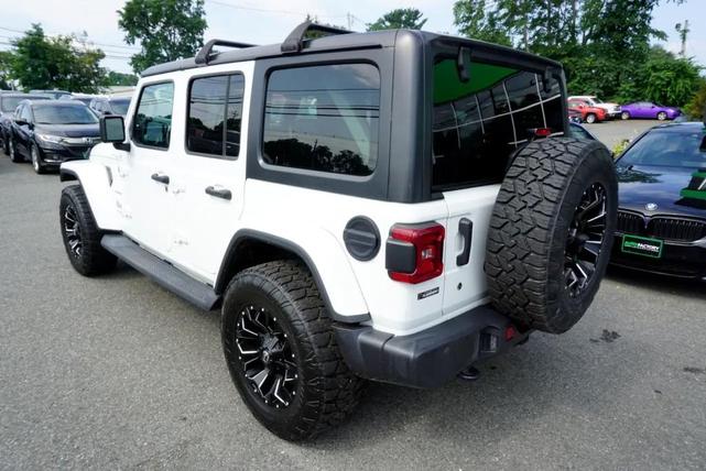 Photo of 2019 Bright White Clearcoat Jeep Wrangler Unlimited