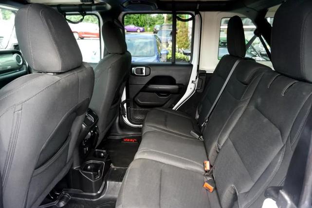 Photo of 2019 Bright White Clearcoat Jeep Wrangler Unlimited