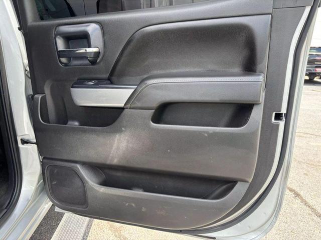 Photo of 2015 Silver Ice Metallic Chevrolet Silverado 1500