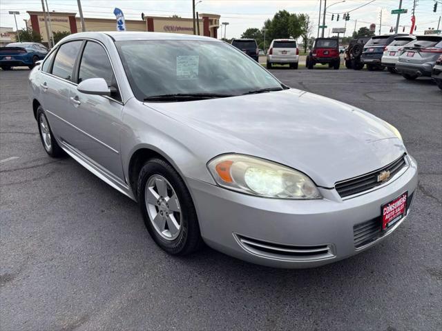 Photo of 2009 Silver Ice Metallic Chevrolet Impala