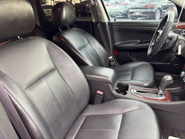 Photo of 2009 Silver Ice Metallic Chevrolet Impala