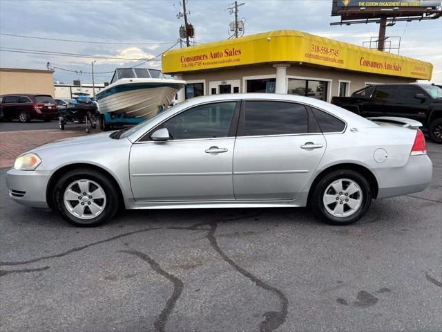 Photo of 2009 Silver Ice Metallic Chevrolet Impala