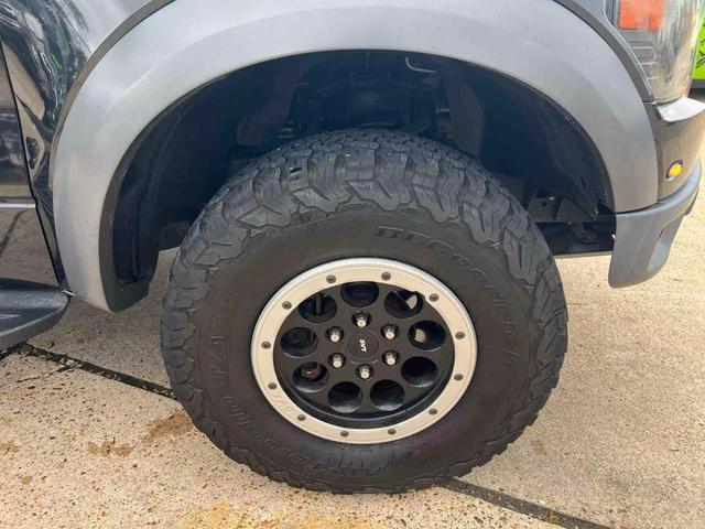 Photo of 2014 Tuxedo Black Metallic Ford F-150