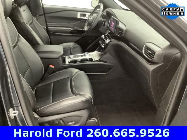 Photo of 2023 STONE BLUE METALLIC Ford Explorer