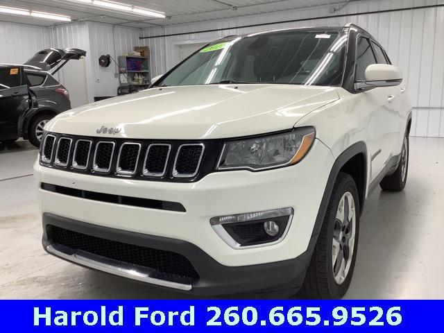 Photo of 2018 White Clearcoat Jeep Compass