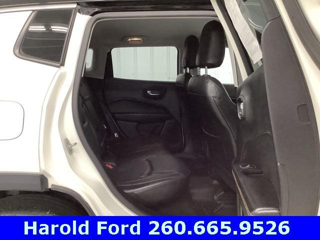 Photo of 2018 White Clearcoat Jeep Compass