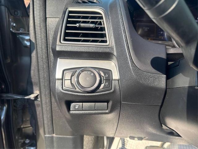Photo of 2017 Magnetic Metallic Ford Explorer