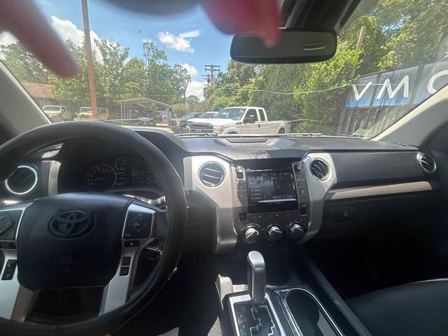 Photo of 2019 GRAY Toyota Tundra