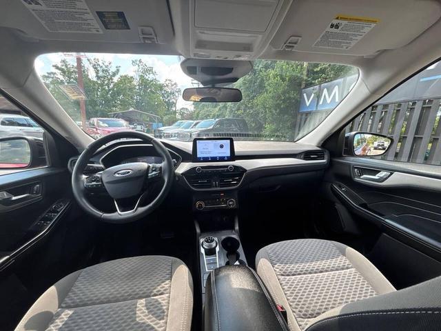 Photo of 2021 Rapid Red Metallic Tinted Clearcoat Ford Escape