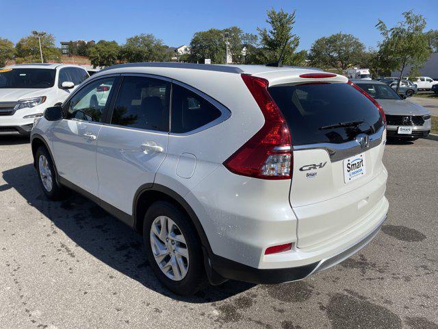 Photo of 2016 White Diamond Pearl Honda CR-V