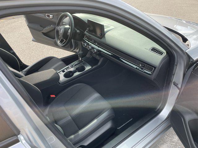 Photo of 2023 Lunar Silver Metallic Honda Civic