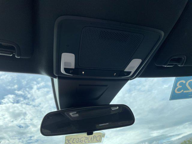Photo of 2023 Lunar Silver Metallic Honda Civic