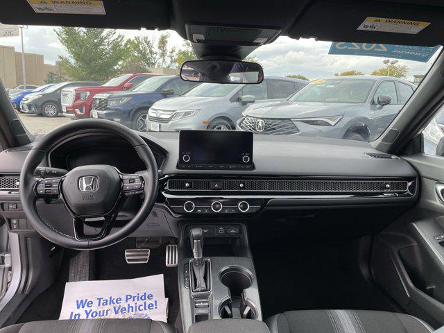 Photo of 2023 Lunar Silver Metallic Honda Civic