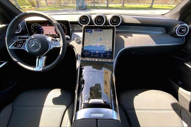 Photo of 2025 Black Mercedes-Benz GLC 300